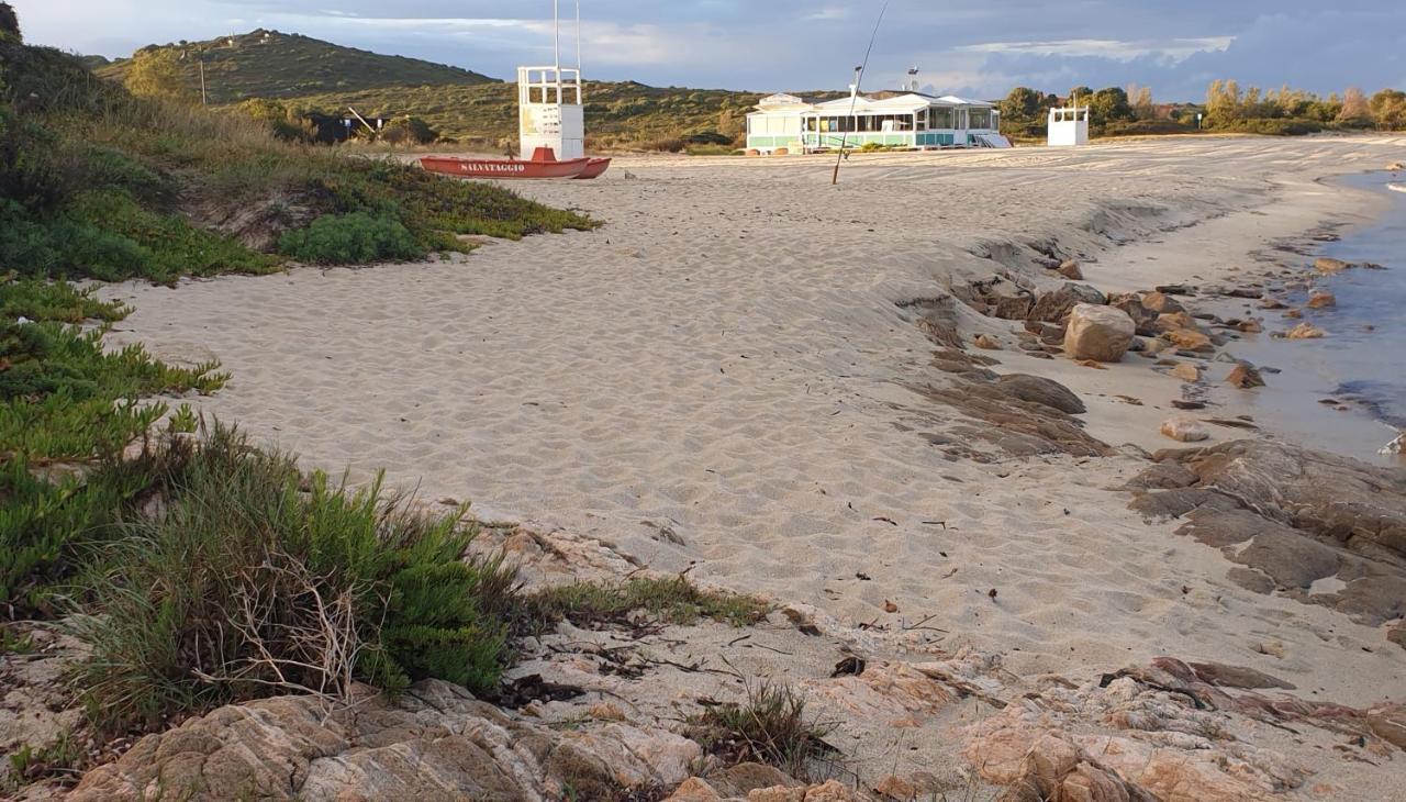 Home On Sardinia Beach 奧爾比亞 外观 照片